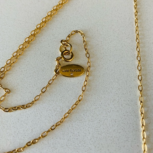 Ann Taylor Crystal Drop Pendant Necklace | PRICE IS FIRM | - Picture 5 of 5